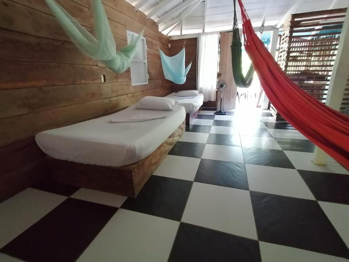 Hospedaje Pirata Express Capurganá Buitenkant foto